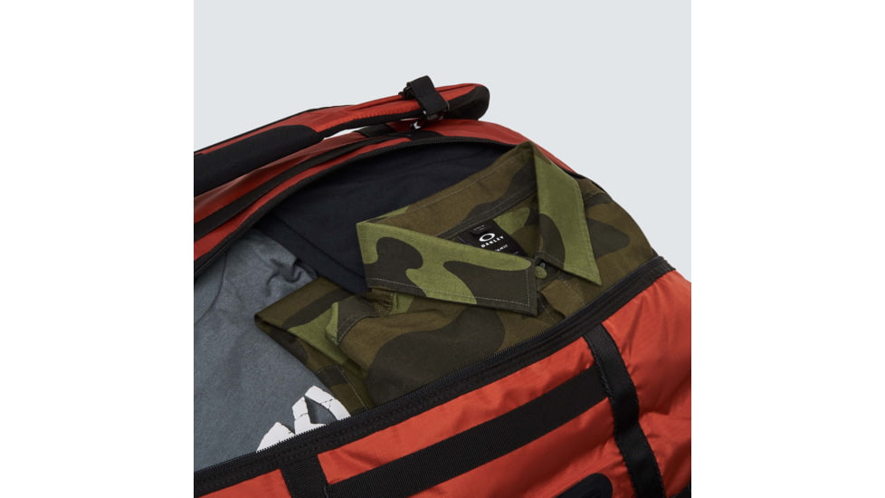 Oakley Outdoor Duffle Bag - Mens, Brick, One Size, FOS900028-407-U