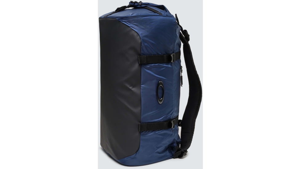 Oakley Outdoor Duffle Bag - Mens, Universal Blue, One Size, FOS900028-6ZZ-U
