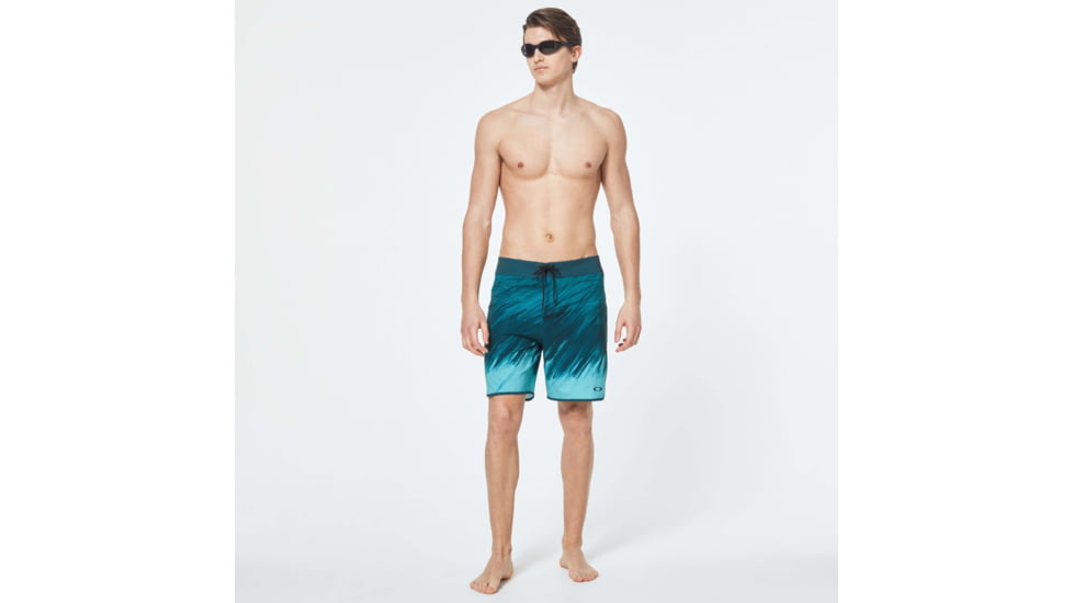 Oakley Painter Boardshort 19in - Mens, Pine Forest, 34, FOA400109-73N-34