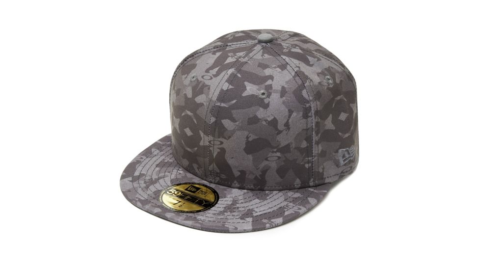 Oakley Pigeon Camu - Mens, Stone Gray, 7 3/8 912124-22Y-7 3/8