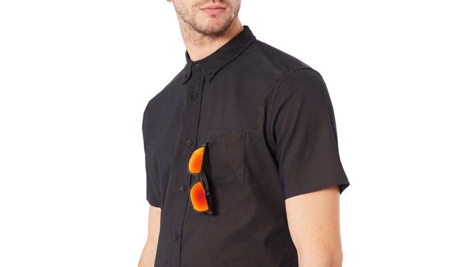 Oakley Short Sleeve Solid Woven - Mens, Blackout, Large, 401860-02E-L