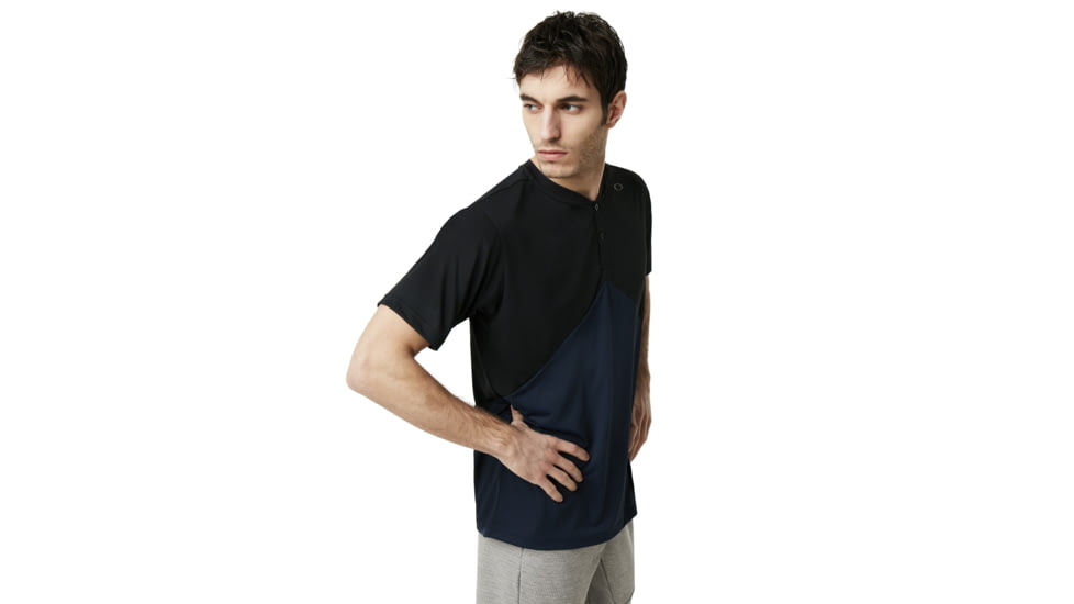 Oakley SI Enhance Slant Short Sleeve Henley 9.0 - Mens, Blackout, Medium, 457723-02E-M