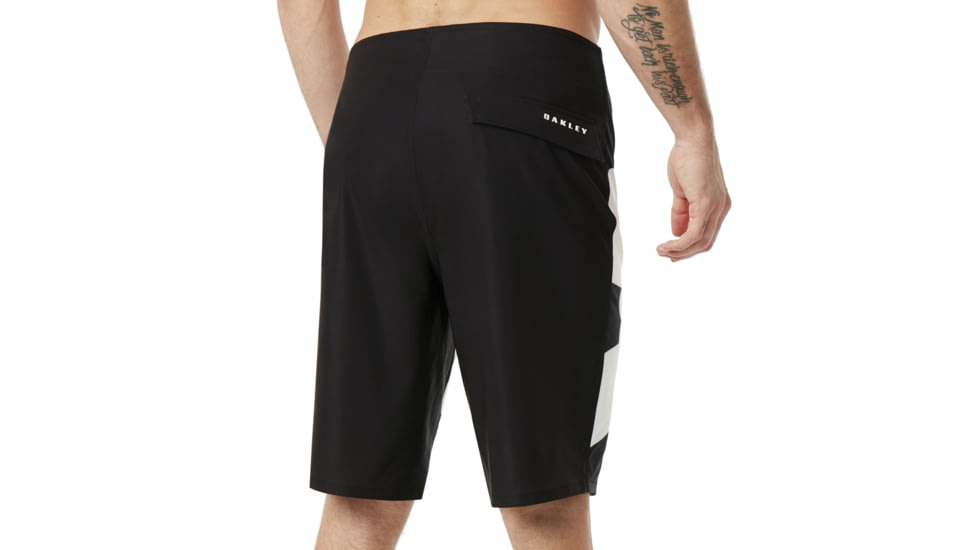 Oakley SI Staple 1975 Boardshort 21 Inc - Mens, B/W Graffiti P, 28, 482598-94B-28