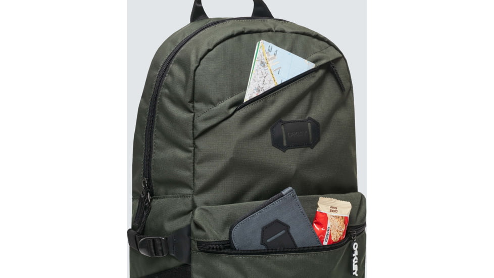 Oakley Street Backpack 2.0 - Mens, New Dark Brush, One Size, FOS900073-86L-U
