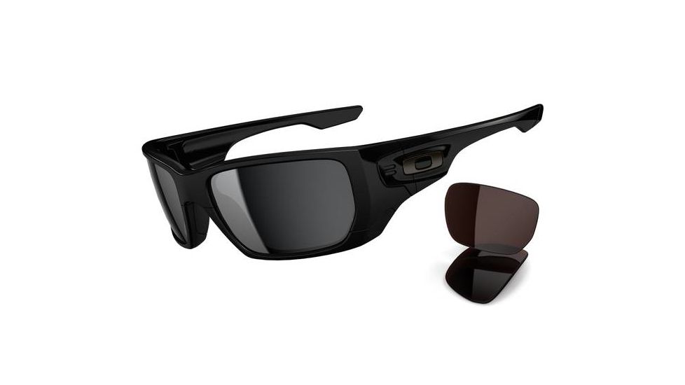 Oakley Style Switch Mens Sunglasses Polished Black Frame, Black Iridium and VR28 Black Iridium Lens OO9194-01