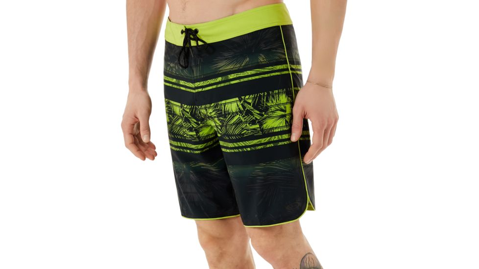 Oakley Temples 19 Boardshort - Mens, Blackout, 30, 482372-02E-30