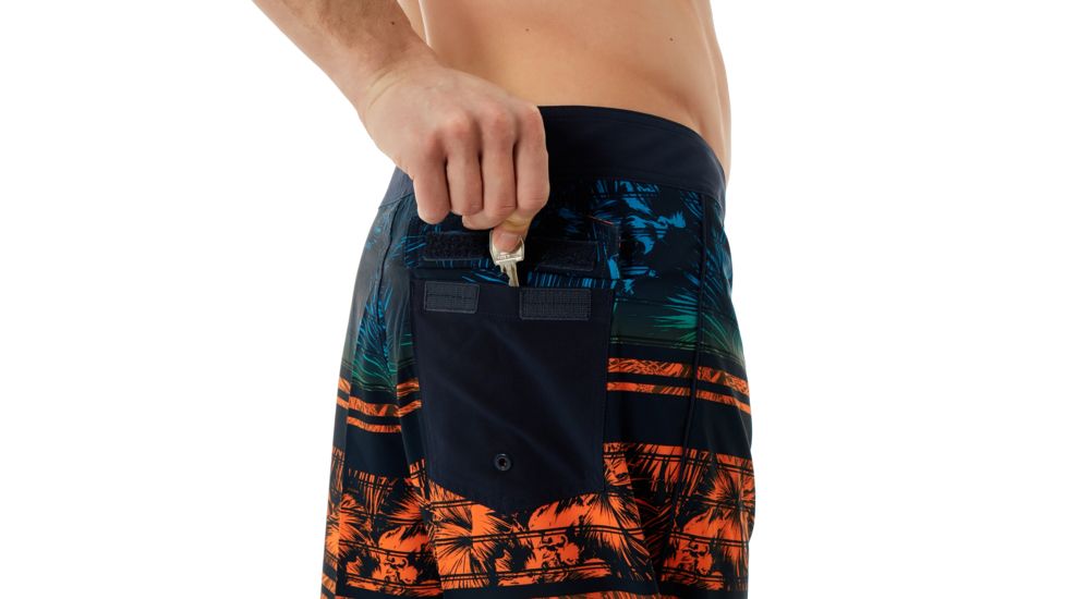 Oakley Temples 19 Boardshort - Mens, Fathom, 32, 482372-6AC-32