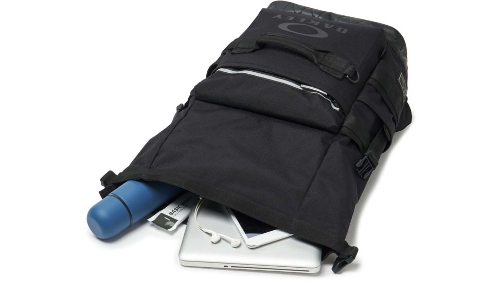 Oakley Utility Folded Backpack - Mens, Blackout, One Size, 921516-02E-02E-U