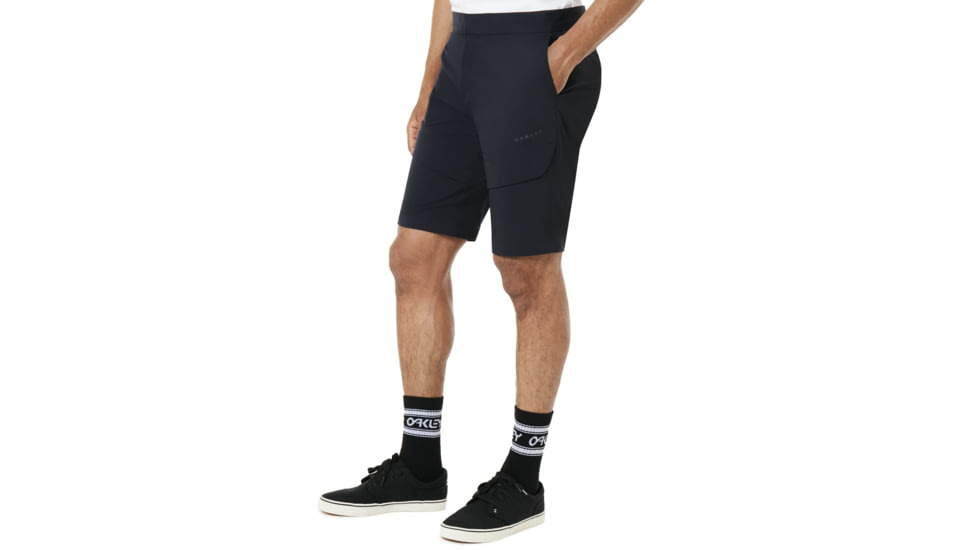 Oakley Utility Pants - Mens, Blackout, 32 422449-02E-32
