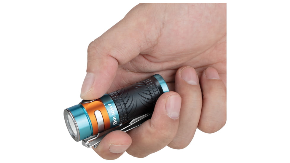 Olight Baton 3 Flashlight Roadster