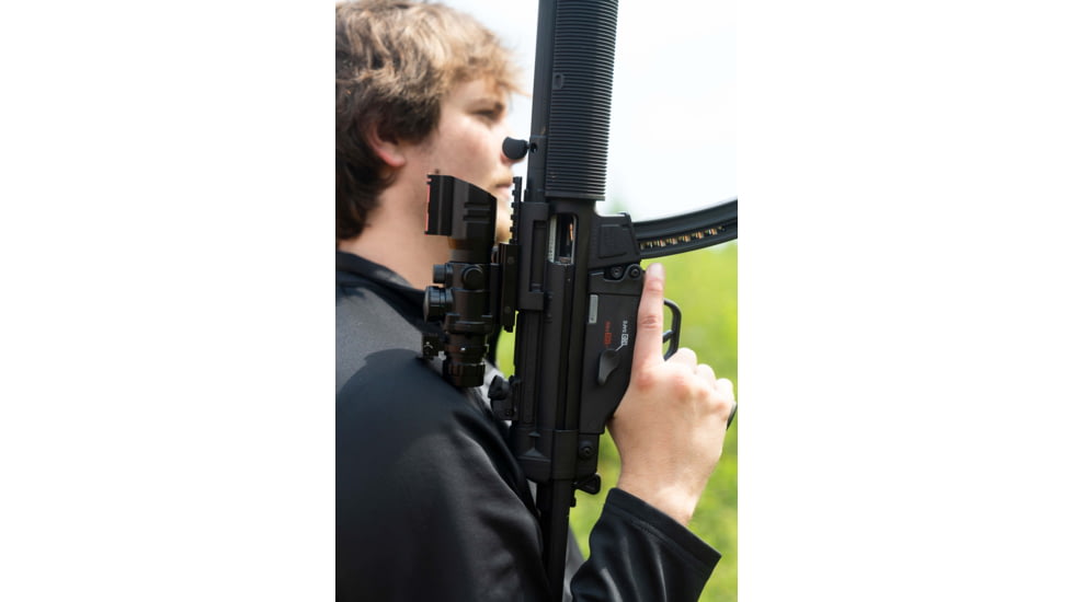 Osprey Global 4x32mm LPVO 30mm Tube Rifle Scope, Second Focal Plane, MilDot Reticle, Black, 4x32MDG