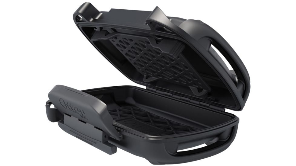 OtterBox Pursuit/40 Dry Box - Quest, Black 77-22855