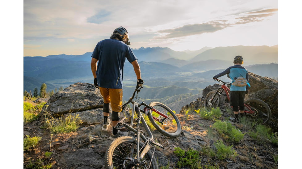 Outdoor Research Freewheel 5L Hip Pack, Pro Khaki, One Size, 3008232291222