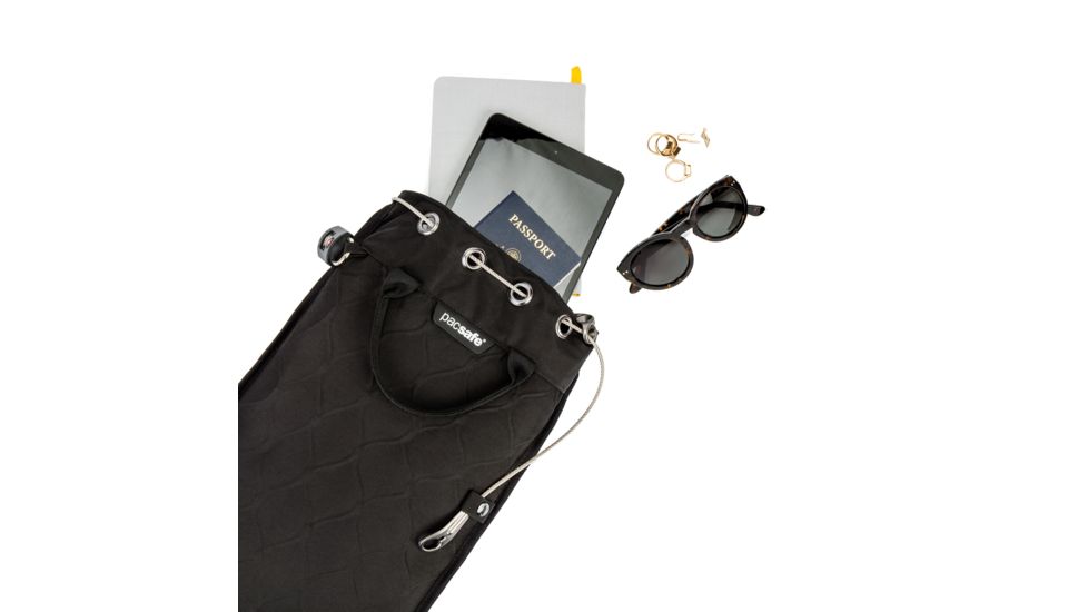 Pacsafe Travelsafe GII Portable Safe, 5L, Black 10470100