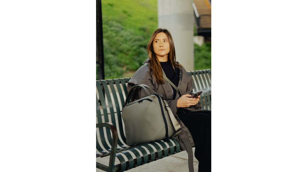 Peak Design 25L Travel Weekender, Stone, Large, BTRW-25-ST-2