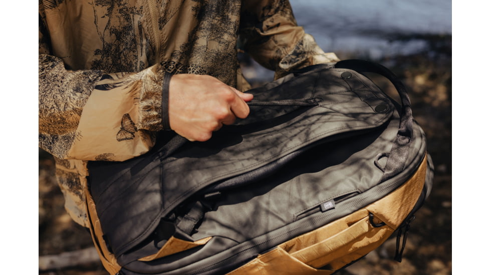 Peak Design 30 Liters Travel Backpack, Coyote, BTR-30-CY-3