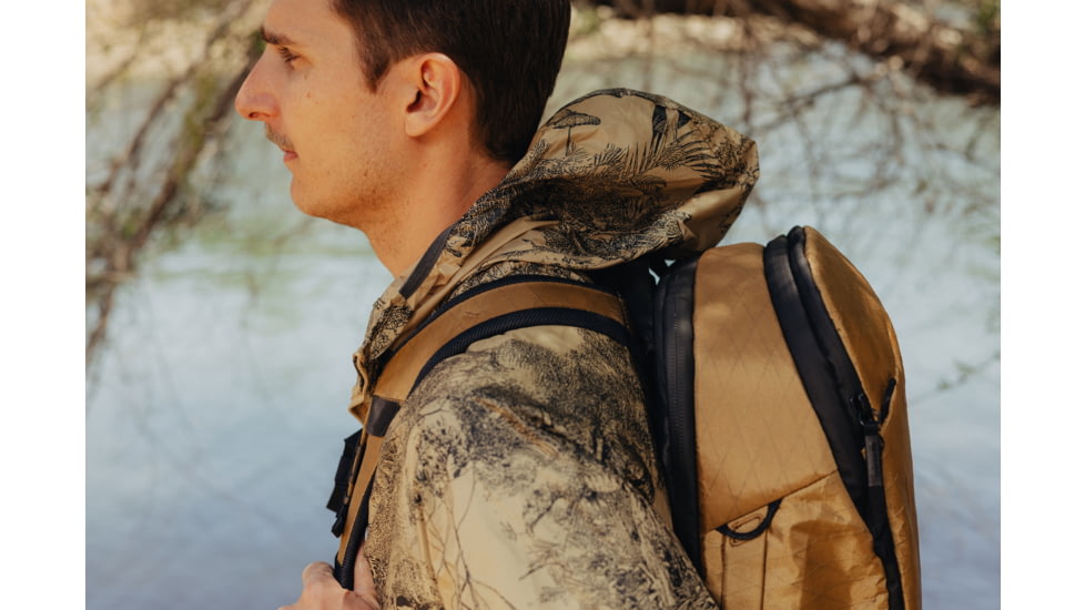 Peak Design 30 Liters Travel Backpack, Coyote, BTR-30-CY-3