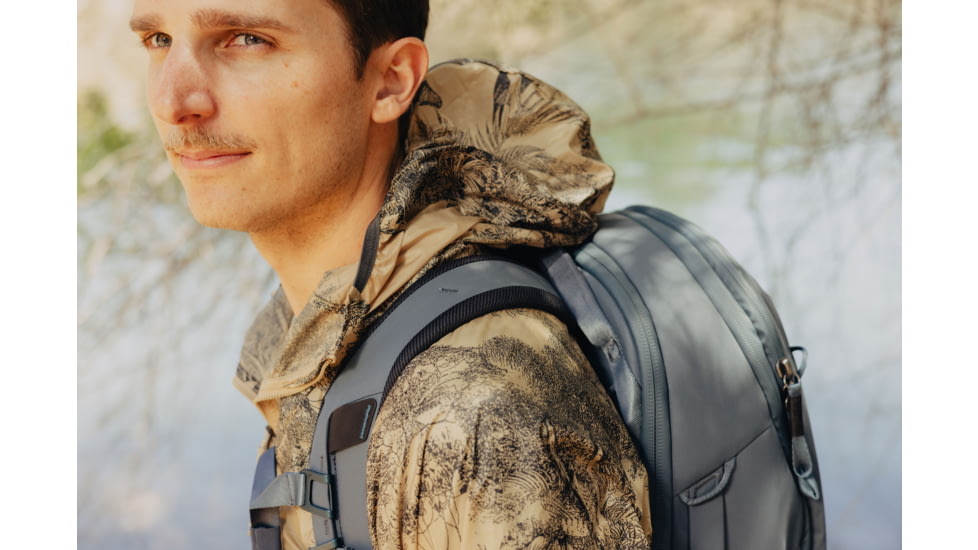 Peak Design 30 Liters Travel Backpack, Ocean, BTR-30-DS-3