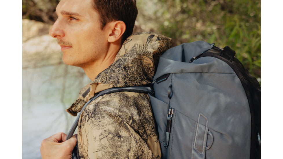 Peak Design 65 Liters Travel Duffelpack, Ocean, BTRDP-65-DS-3