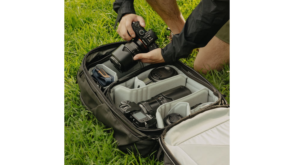 Peak Design Camera Cube V2, Medium, BCC-M-BK-3