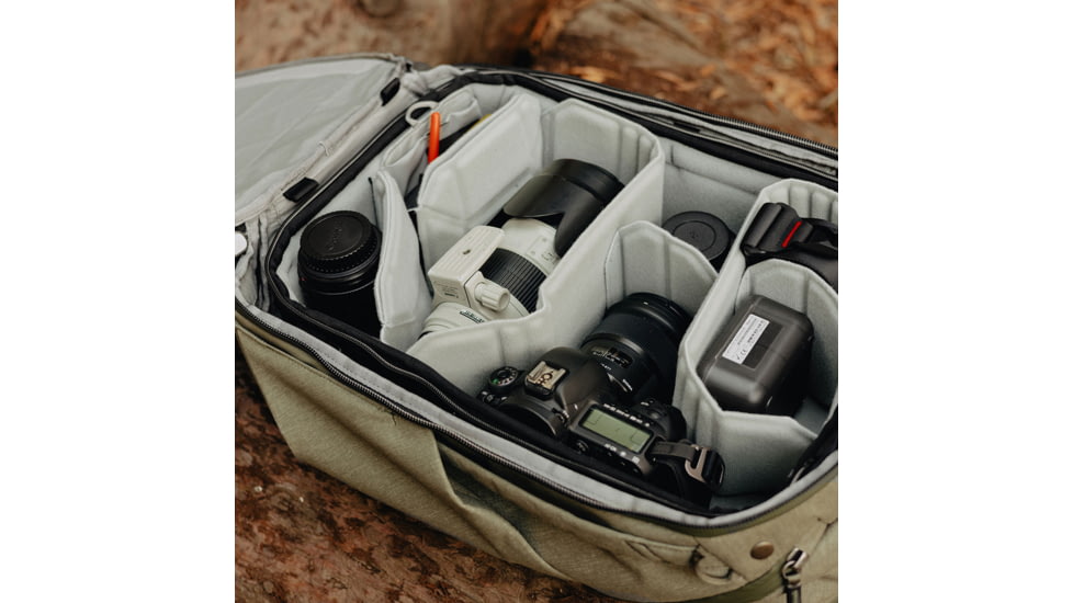Peak Design Camera Cube V2, Medium, BCC-M-BK-3