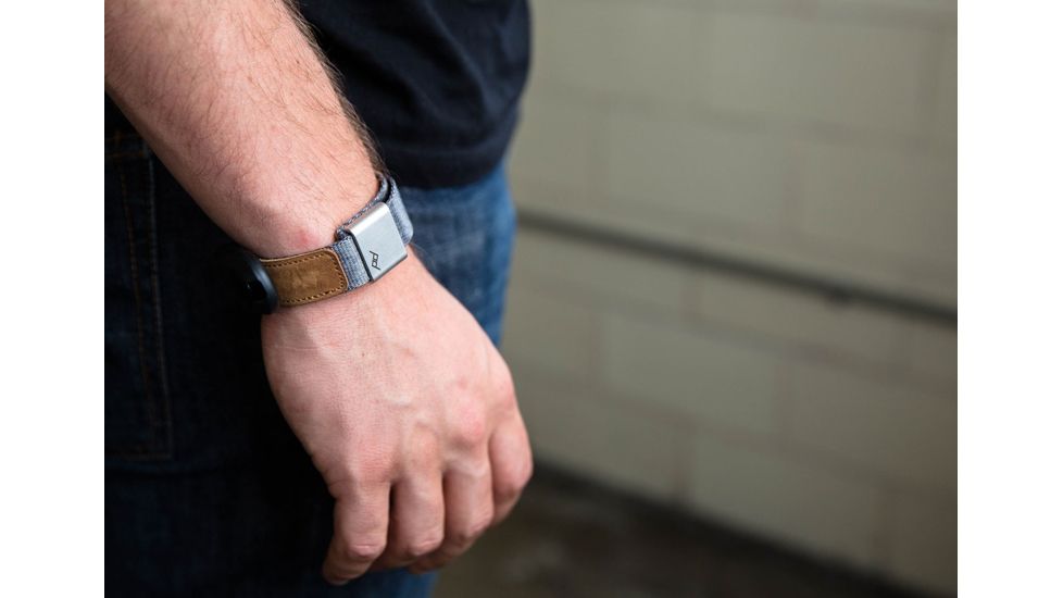 Peak Design Camera Cuff, Ash CF-AS-3