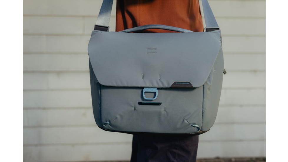 Peak Design Everyday 13 Liters Messenger Bag, Ocean, BEDM-13-DS-3
