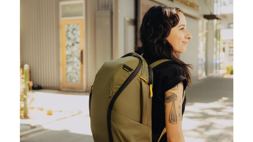 Peak Design Everyday 20 Liters Zip Bag, Kelp, BEDBZ-20-KP-3