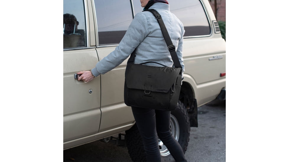 Peak Design Everyday Messenger v2, 13Liters, Black, BEDM-13-BK-2