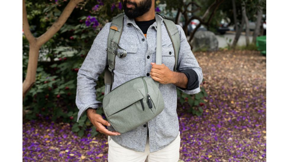 Peak Design Everyday Sling, Sage, 5 Liters, BSL-5-SG-1