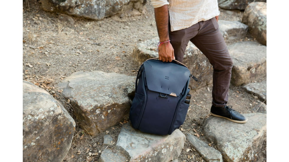 Peak Design Everyday V2 Backpack, 30 Liters, Midnight, BEDB-30-MN-3