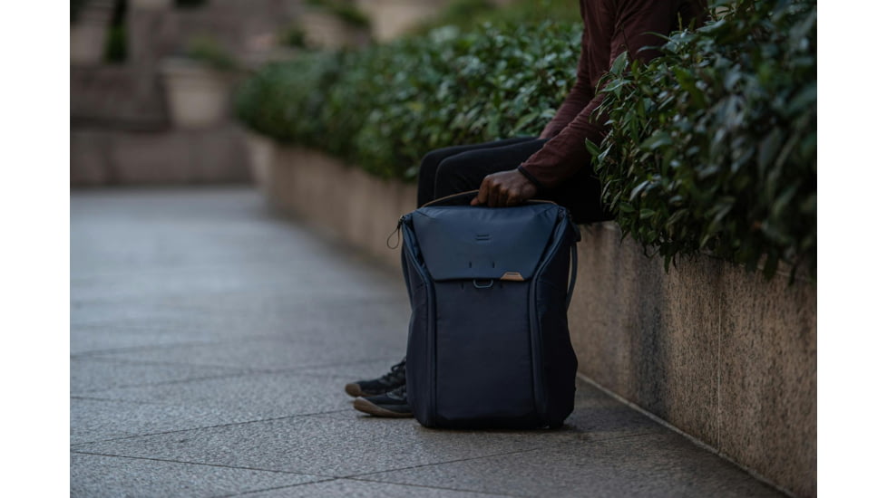 Peak Design Everyday V2 Backpack, 30 Liters, Midnight, BEDB-30-MN-3
