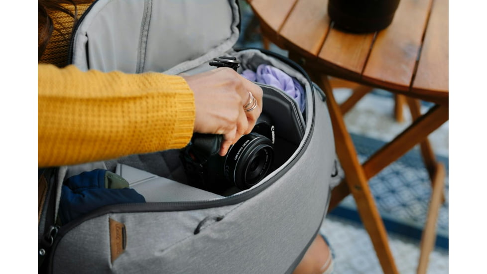 Peak Design Everyday Zip V2 Backpack, 20 Liters, Ash, BEDBZ-20-AS-3