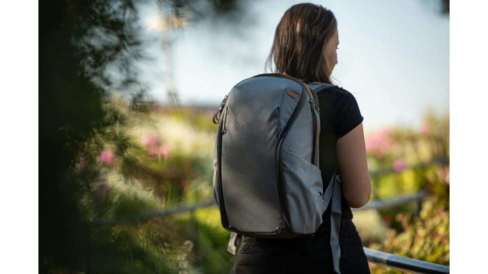 Peak Design Everyday Zip V2 Backpack, 20 Liters, Ash, BEDBZ-20-AS-3