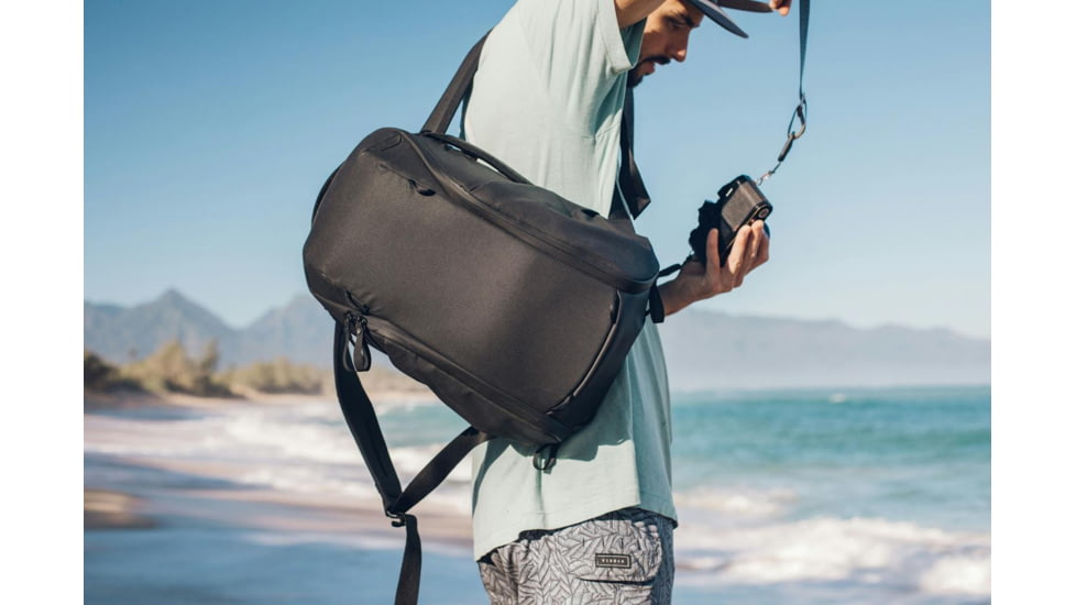 Peak Design Everyday Zip V2 Backpack, 20 Liters, Black, BEDBZ-20-BK-3