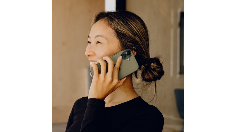 Peak Design Mobile Everyday Fabric Case iPhone 16, Sage, M-MC-BS-SG-1