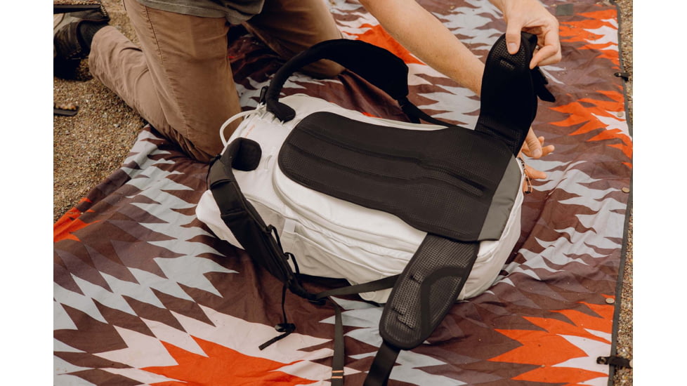 Peak Design Outdoor 25L/45L Hip Belt, Black, BAHB-A-BK-1