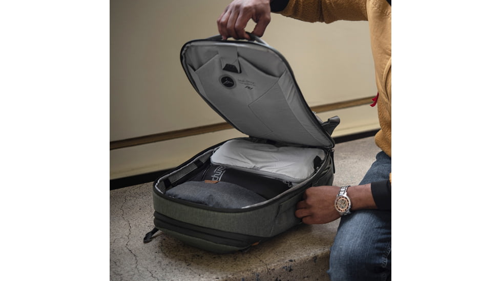 Peak Design Travel Backpack, 30 Liters, Sage, BTR-30-SG-2