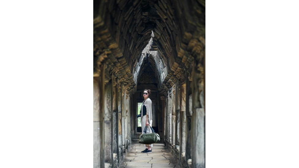 Peak Design Travel Duffel, 35 Liters, Sage, BTRD-35-SG-2