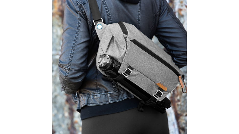 Peak Design Travel Tripod, Aluminum, TT-CB-5-150-AL-1