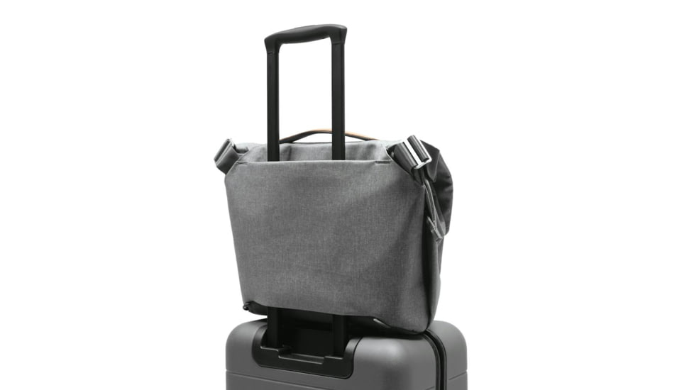 Peak Design V2 Everyday Messenger, 13 Liters, Ash, BEDM-13-AS-3