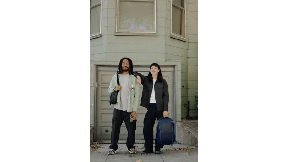 Peak Design Everyday Zip V2 Backpack, 20 Liters, Midnight, BEDBZ-20-MN-3