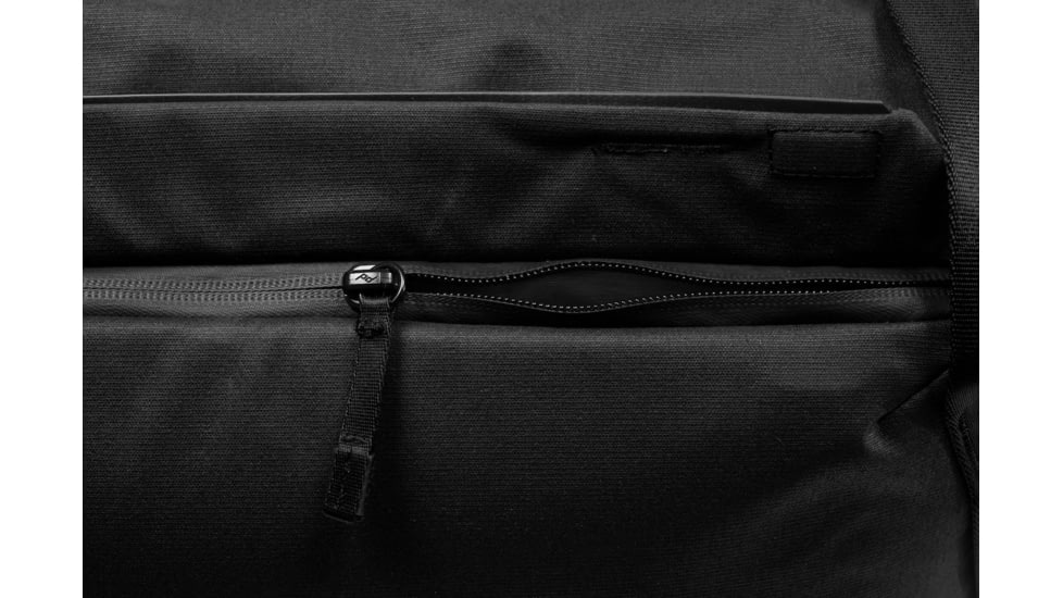 Peak Design V2 Everyday Tote, 15 Liters, Black, BEDT-15-BK-3