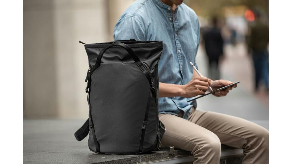 Peak Design V2 Everyday Totepack, 20 Liters, Black, BEDTP-20-BK-3