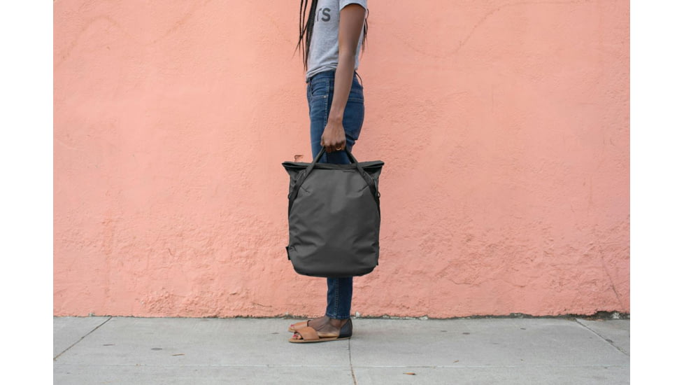 Peak Design V2 Everyday Totepack, 20 Liters, Black, BEDTP-20-BK-3