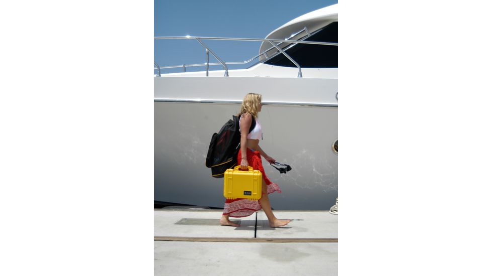 Pelican 1450NF Protector Waterproof Crushproof Medium Case, Yellow - No Foam