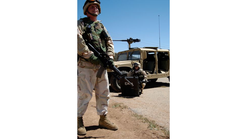 Pelican 1610 Waterproof 25x20x12in Transport Case, Black w/Dividers