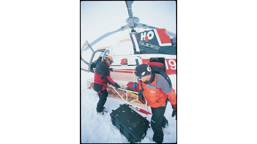 Pelican 1650 Large Crushproof Wheeled Dry Case, 30.75x20.5x11.6in, Black, w/Foam, 1650-020-110