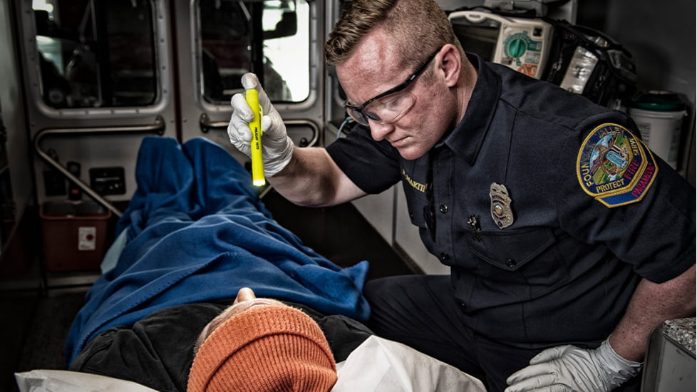 Pelican 1975 Bracket Flashlight, AAA, White, 117 Lumens, Yellow, 1975