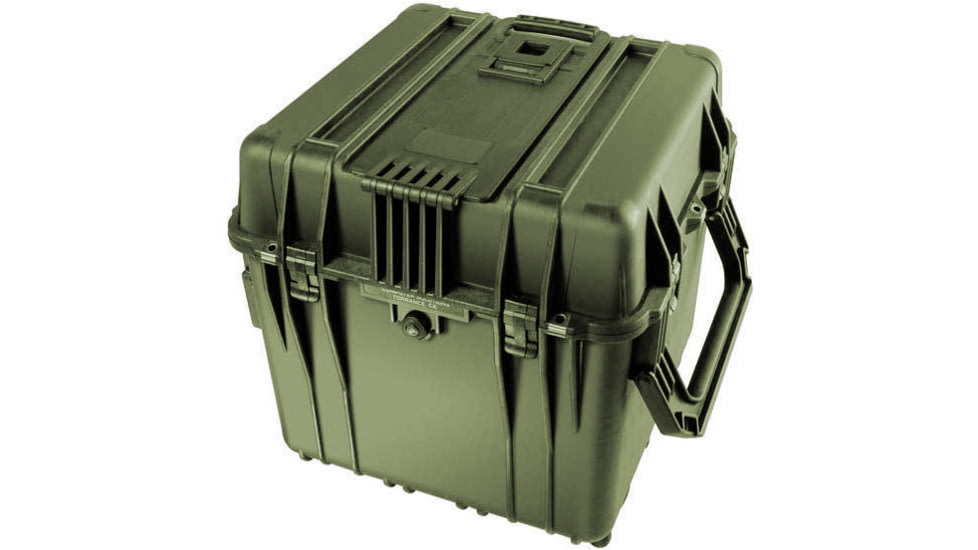 Pelican 340 Watertight Protector 18in Cube Case w/ Wheels, Foam - OD Green